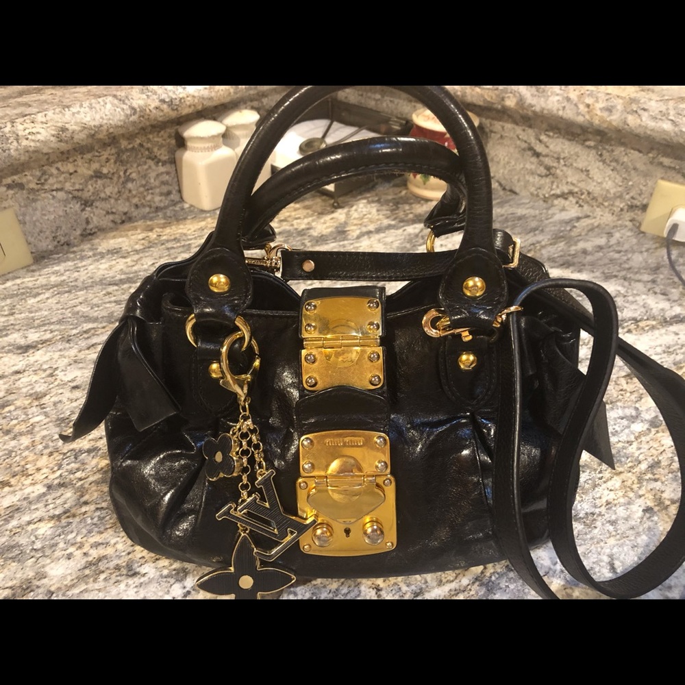 SOLD!!!!!!🤗🤗MiuMiu Prada authentic bag - Picture 5 of 10